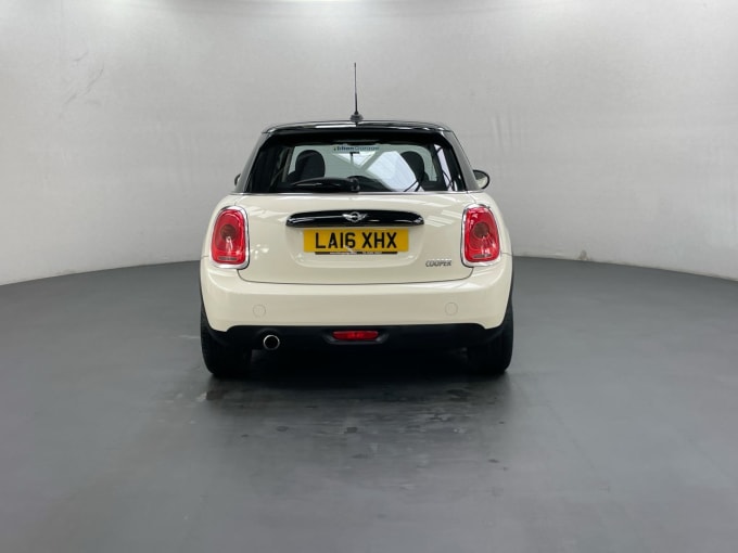 2024 Mini Hatch Cooper