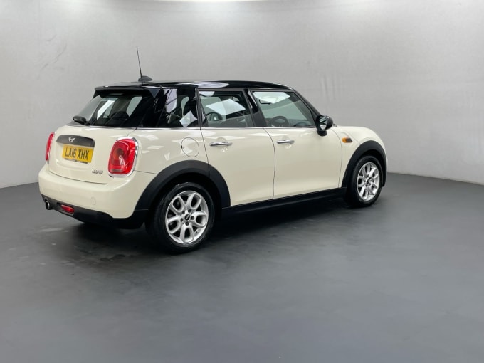 2024 Mini Hatch Cooper