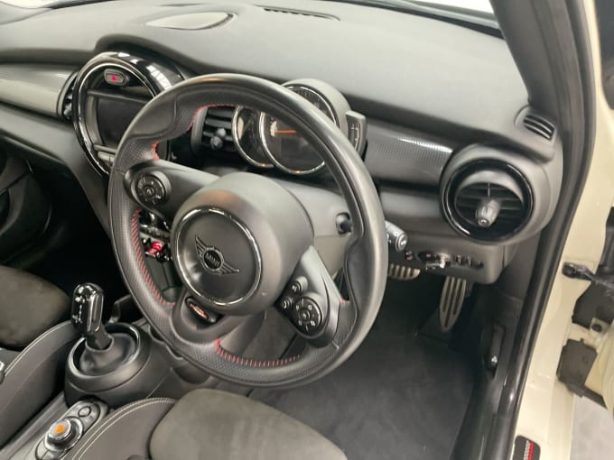 2024 Mini Hatch Cooper