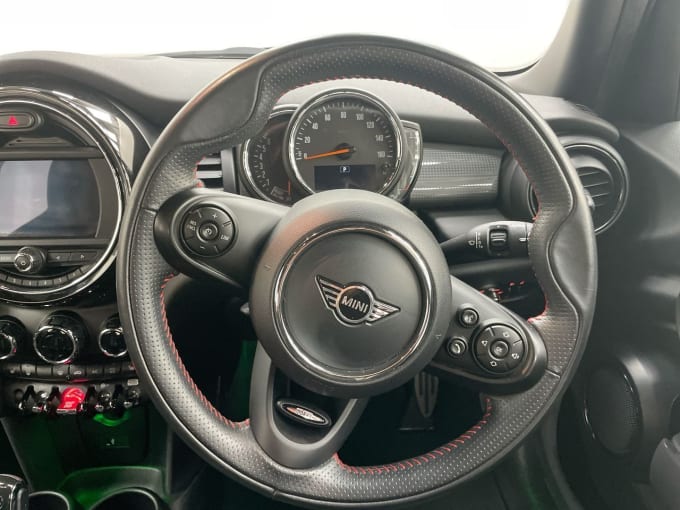 2024 Mini Hatch Cooper