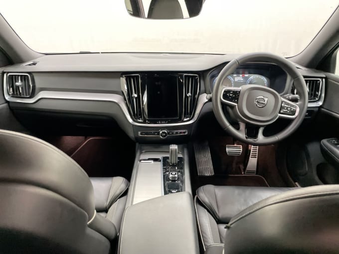 2024 Volvo V60