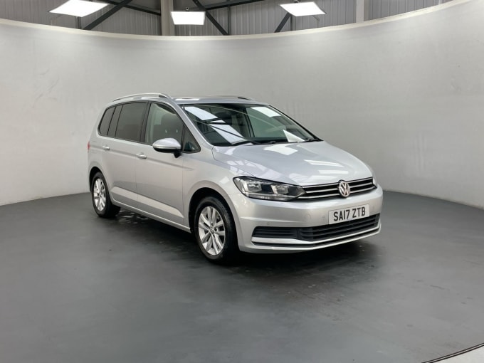 2025 Volkswagen Touran