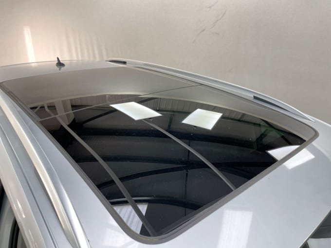 2025 Volkswagen Touran