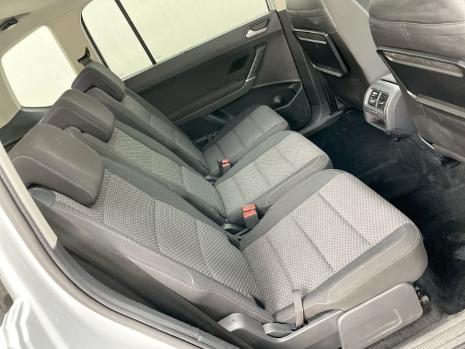 2025 Volkswagen Touran