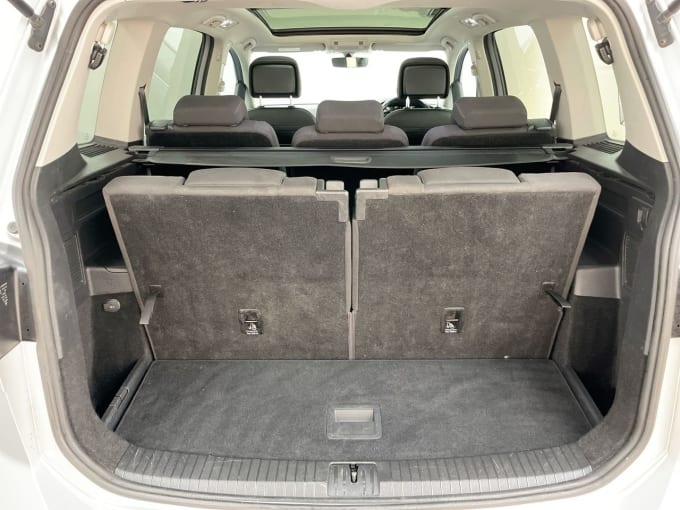 2025 Volkswagen Touran