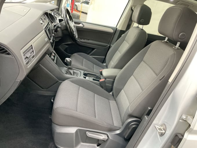 2025 Volkswagen Touran