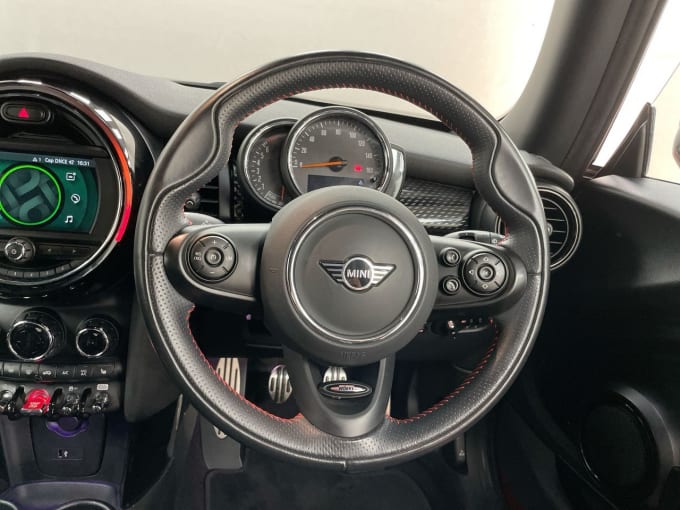 2025 Mini Hatch