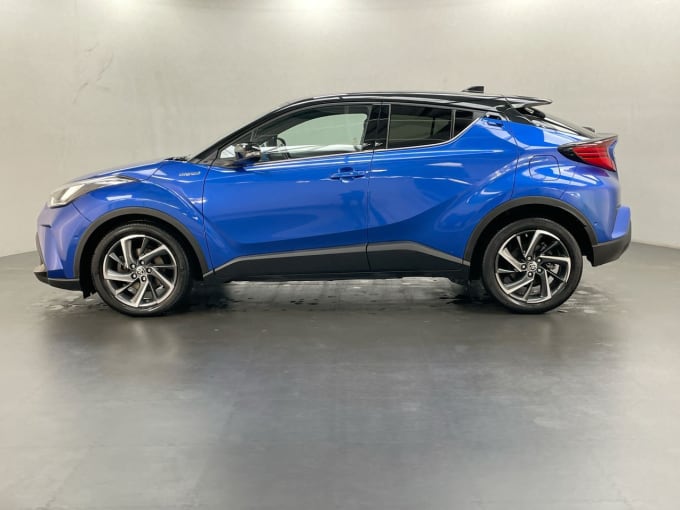 2025 Toyota C-hr