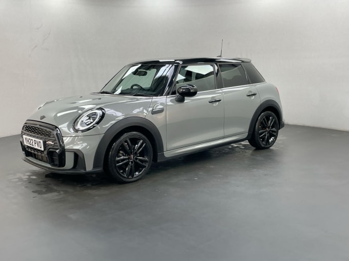 2025 Mini Hatch