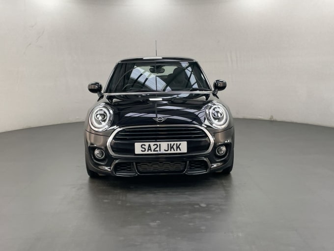 2025 Mini Hatch