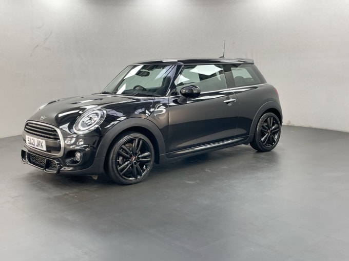 2025 Mini Hatch