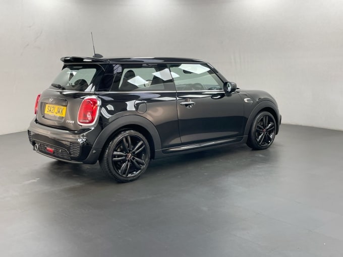 2025 Mini Hatch