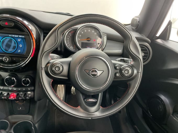 2025 Mini Hatch