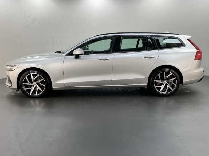 2025 Volvo V60