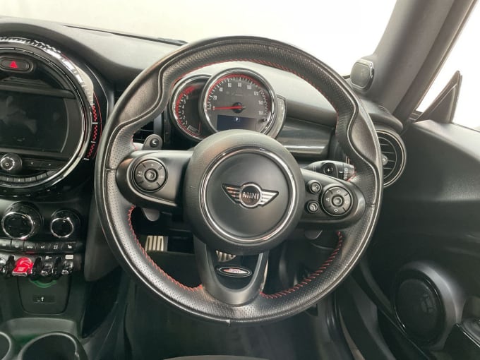 2025 Mini Hatch