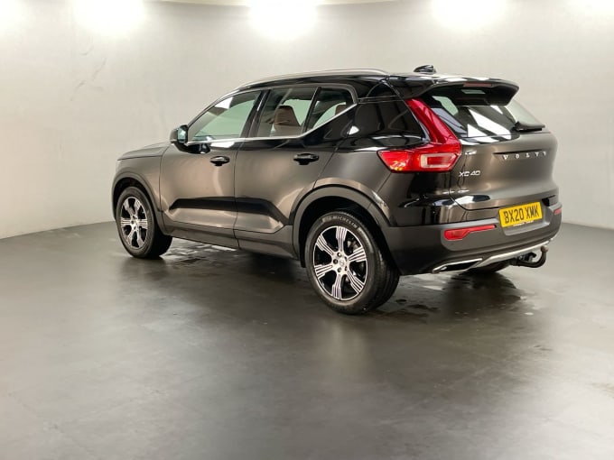 2025 Volvo Xc40