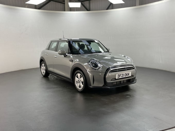 2025 Mini Hatch