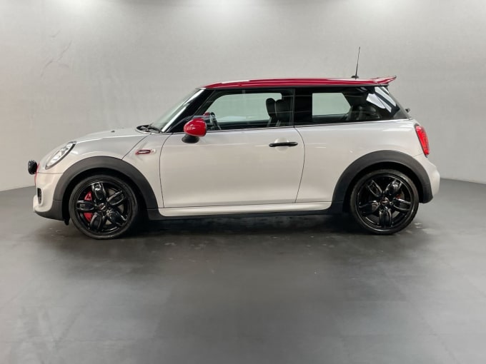 2025 Mini Hatch