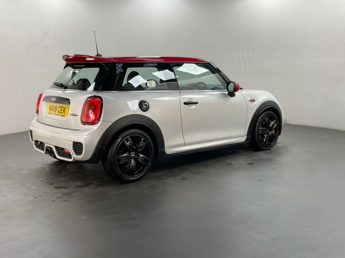 2025 Mini Hatch