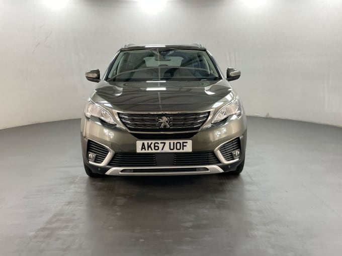2025 Peugeot 5008