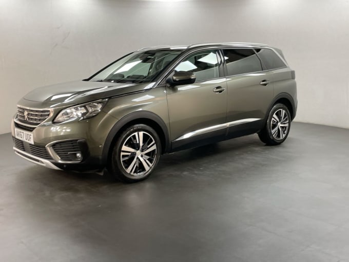 2025 Peugeot 5008