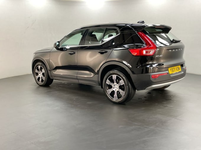 2025 Volvo Xc40