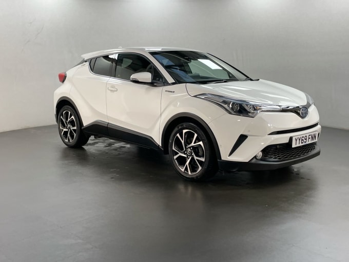 2025 Toyota C-hr