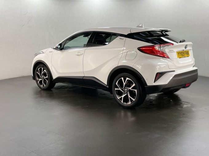 2025 Toyota C-hr