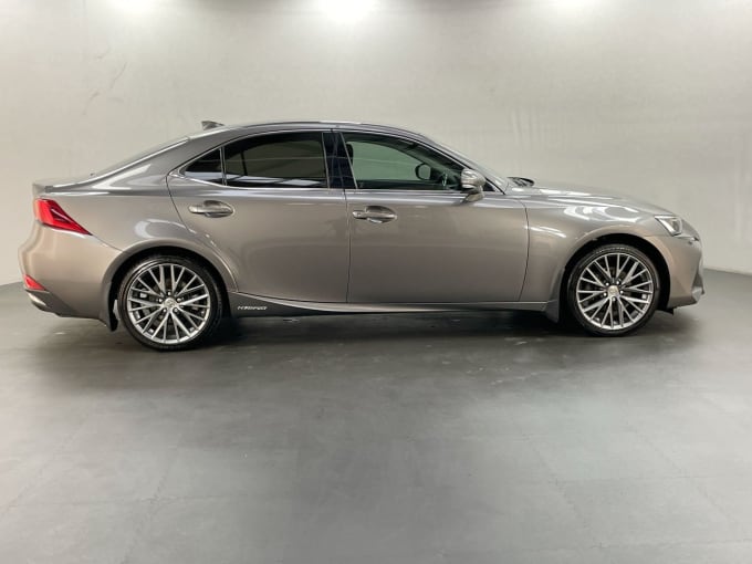 2025 Lexus Is