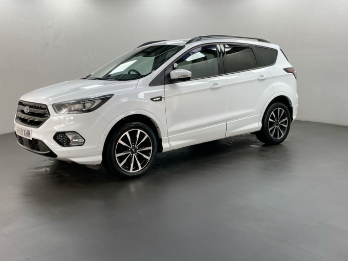 2025 Ford Kuga