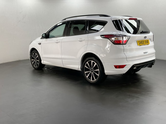 2025 Ford Kuga