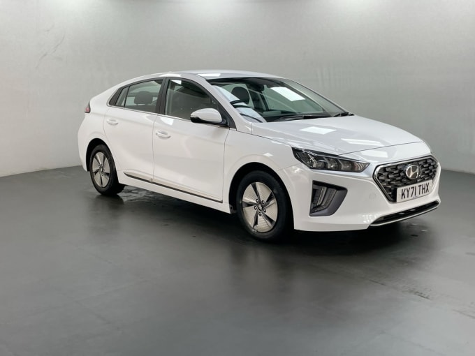 2025 Hyundai Ioniq