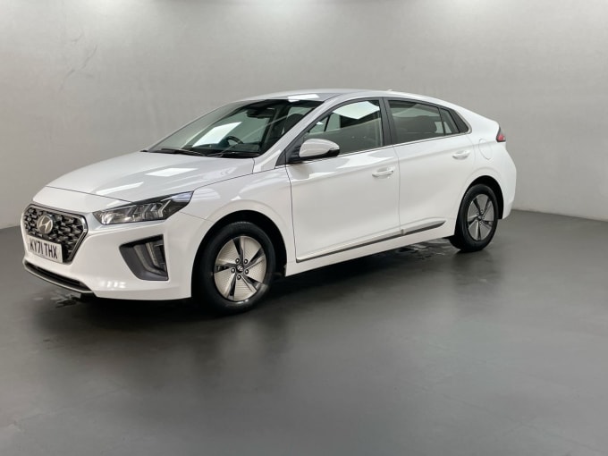 2025 Hyundai Ioniq