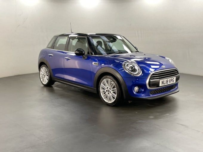 2025 Mini Hatch