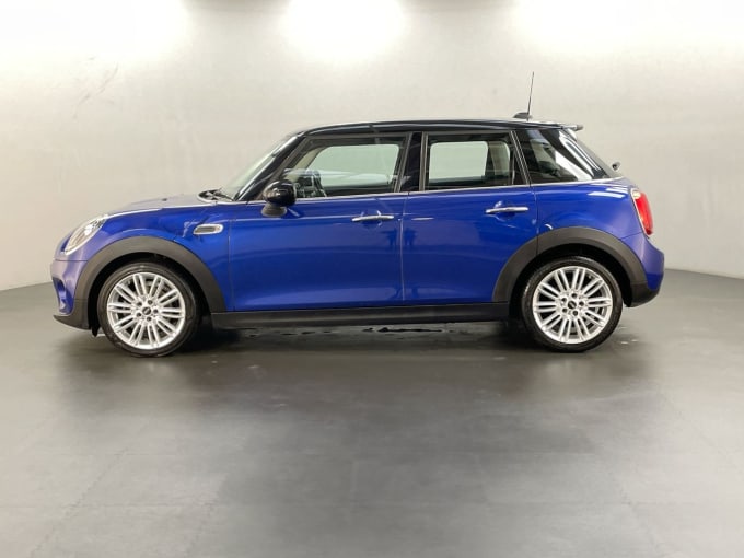 2025 Mini Hatch