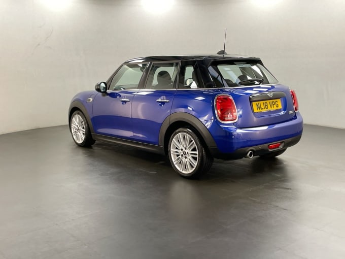 2025 Mini Hatch