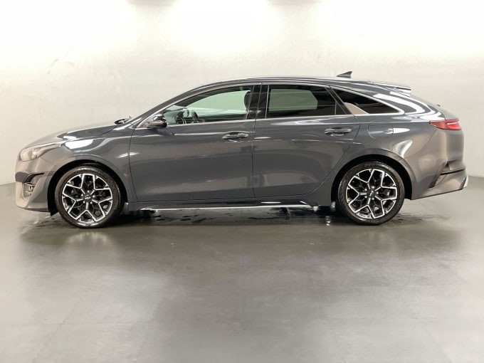 2025 Kia Proceed