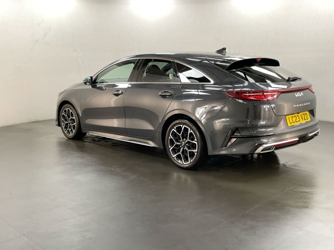 2025 Kia Proceed