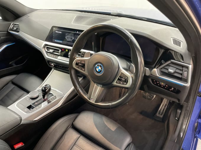 2025 BMW 3 Series