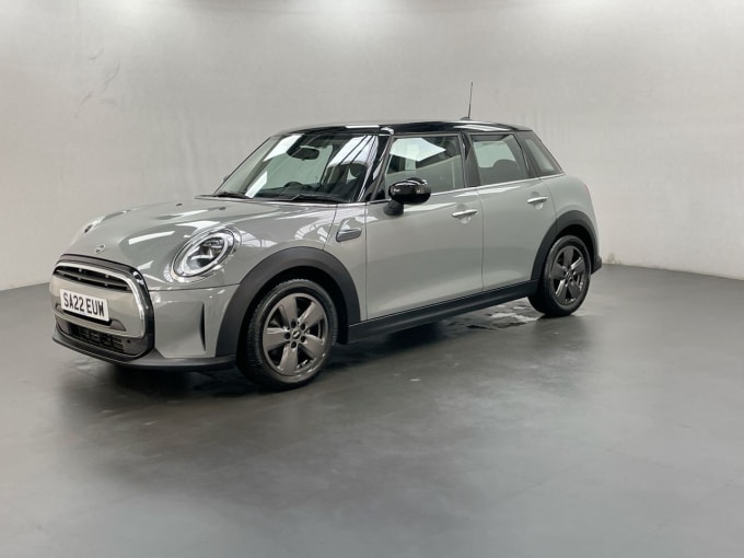 2025 Mini Hatch