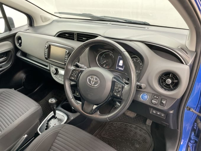 2025 Toyota Yaris