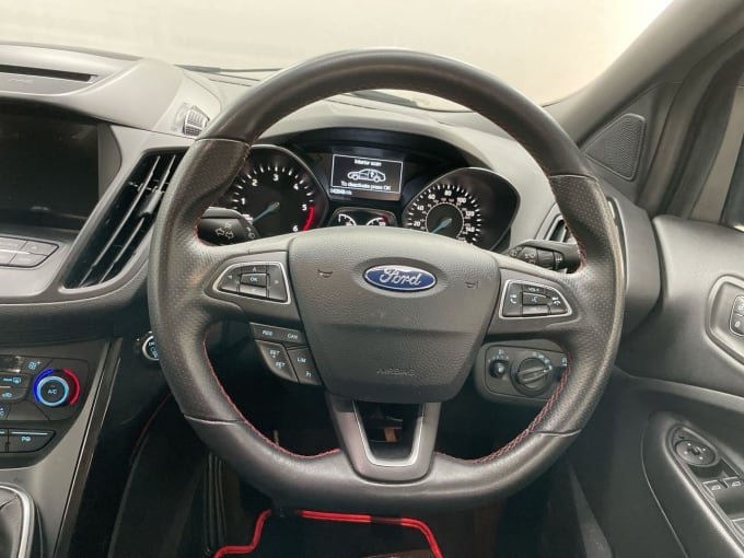 2025 Ford Kuga