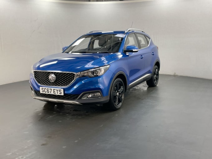 2025 Mg Mg Zs