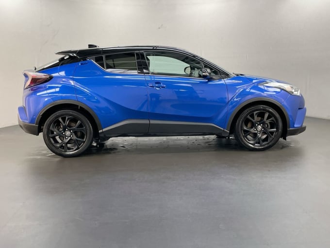 2025 Toyota C-hr