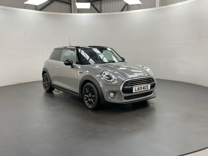 2025 Mini Hatch