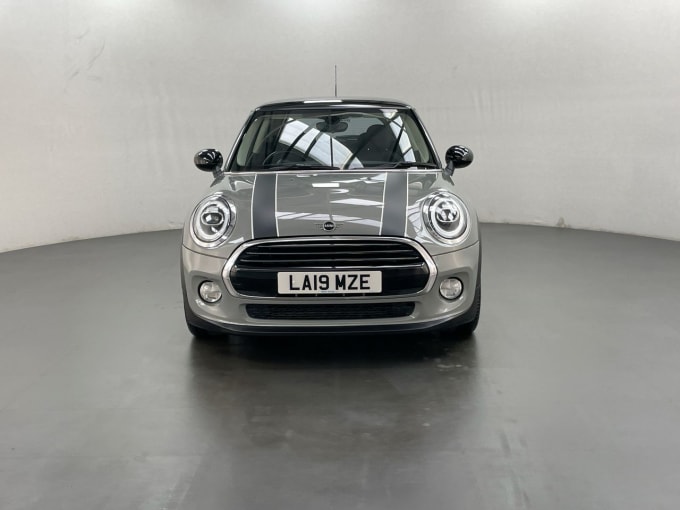 2025 Mini Hatch