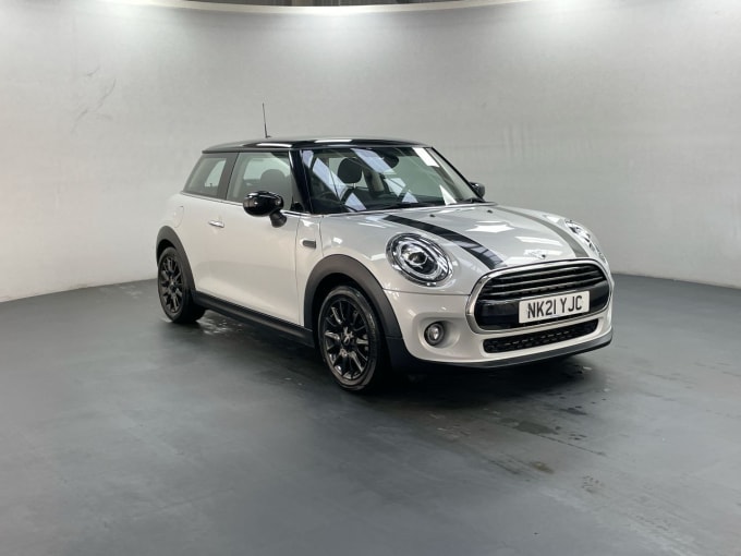 2025 Mini Hatch