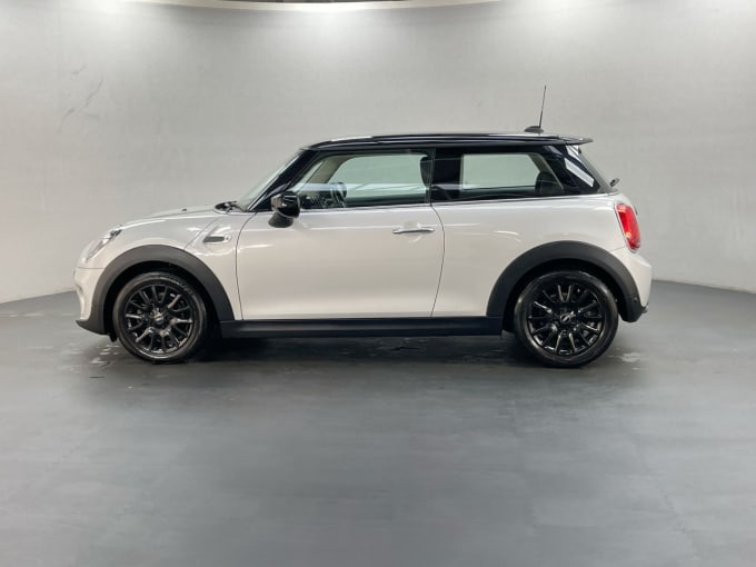 2025 Mini Hatch