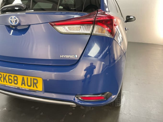 2025 Toyota Auris