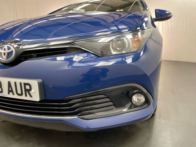 2025 Toyota Auris